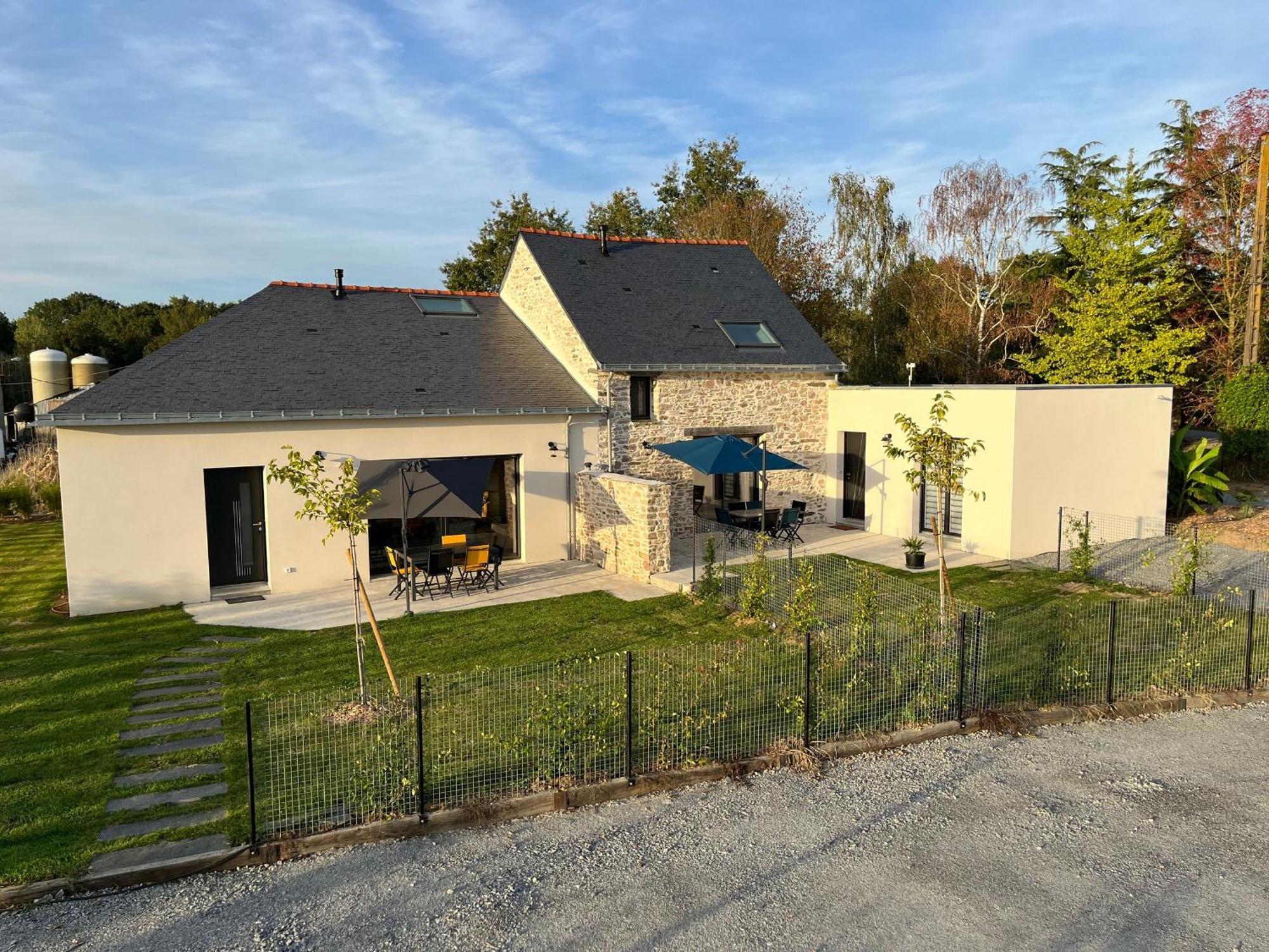Gite Familial Renove Pres Du Canal De Nantes Avec Jardin, Terrasse, Wifi Et Chambres Mansardees - Fr-1-306-1263 Nort-sur-Erdre  外观 照片
